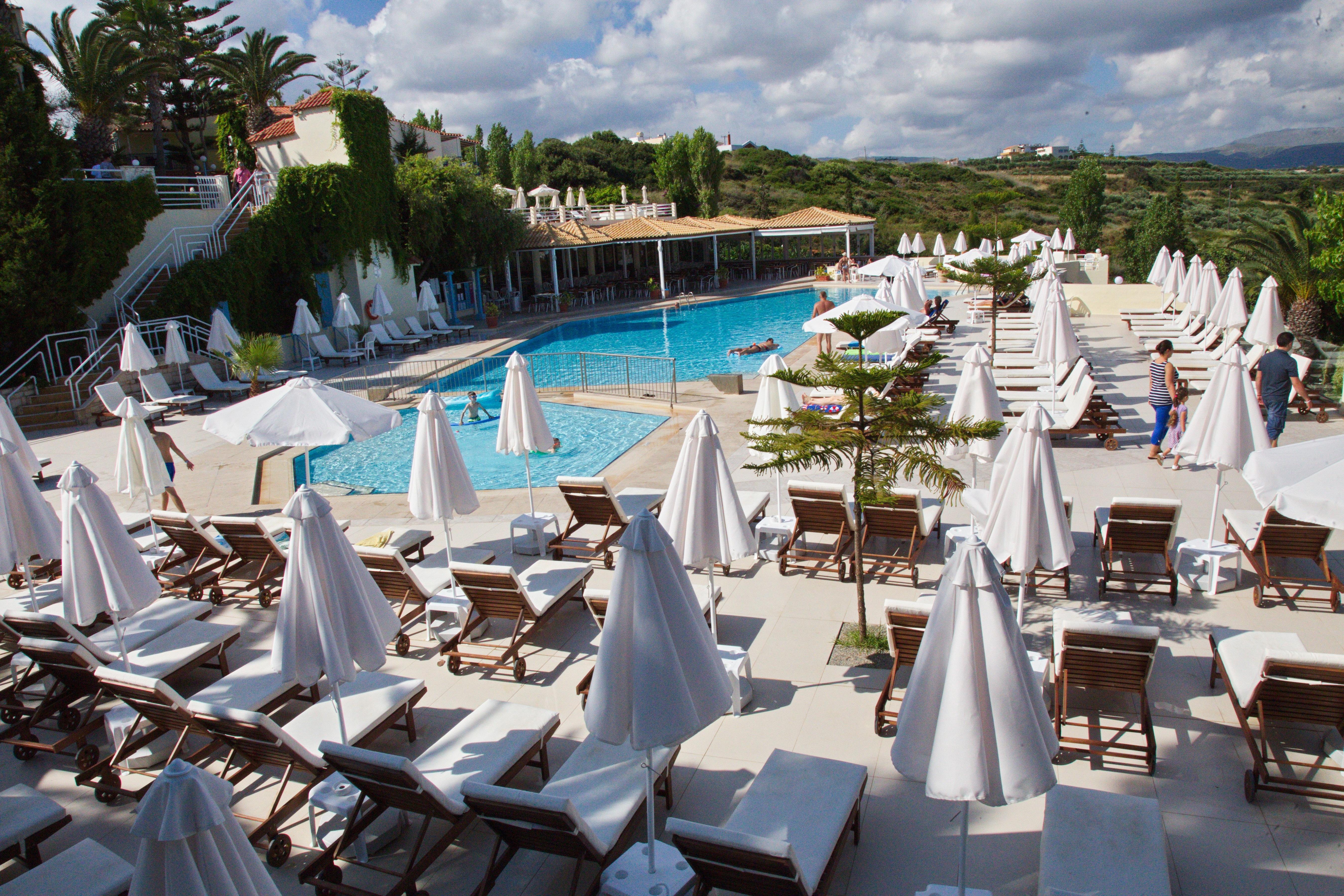 Rethymno Mare & Water Park Hotel Скалета Екстериор снимка