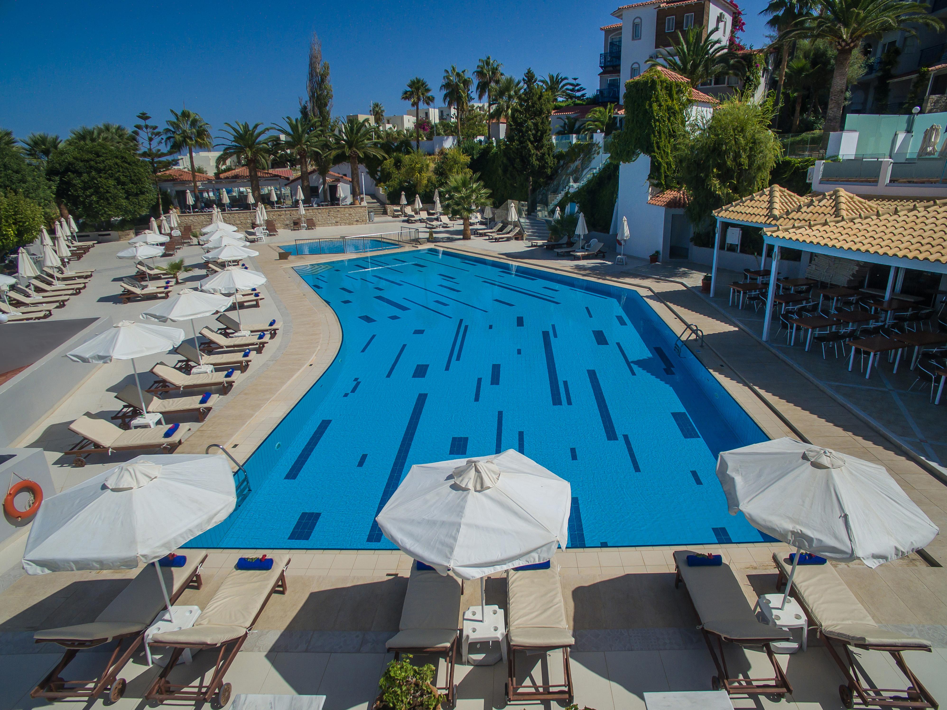 Rethymno Mare & Water Park Hotel Скалета Екстериор снимка