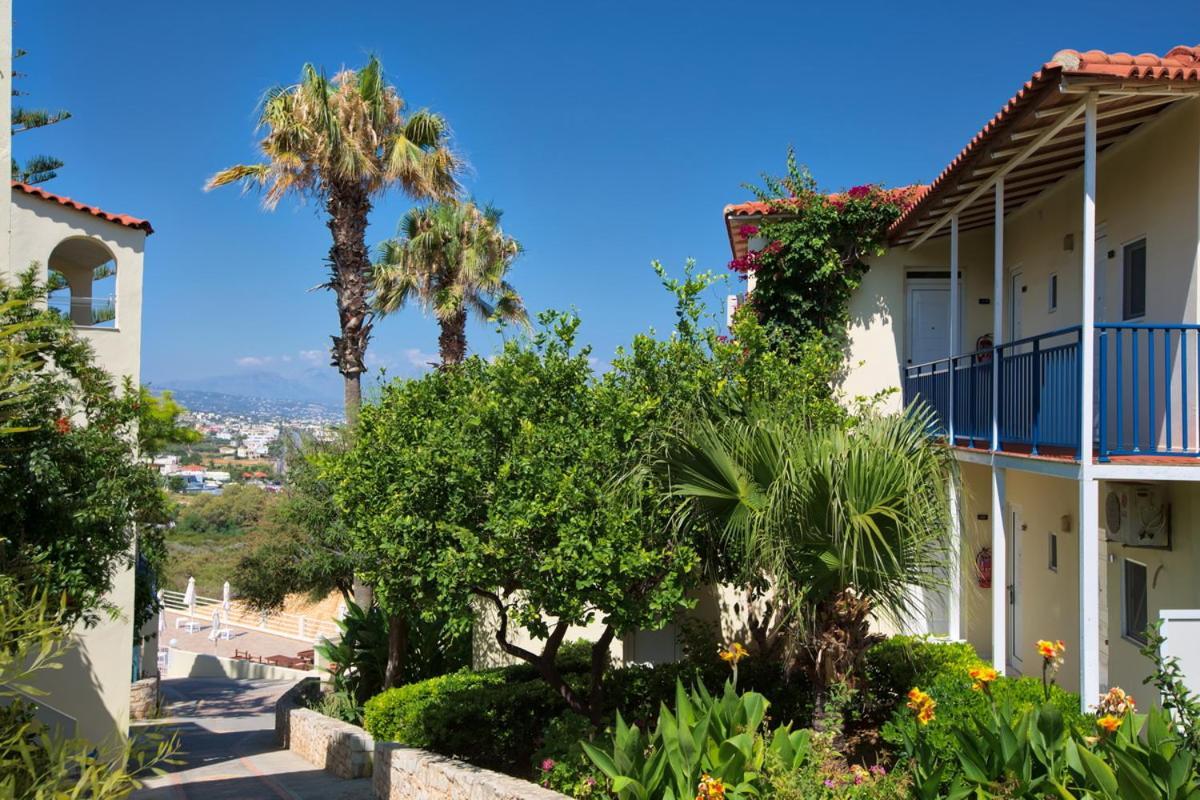 Rethymno Mare & Water Park Hotel Скалета Екстериор снимка